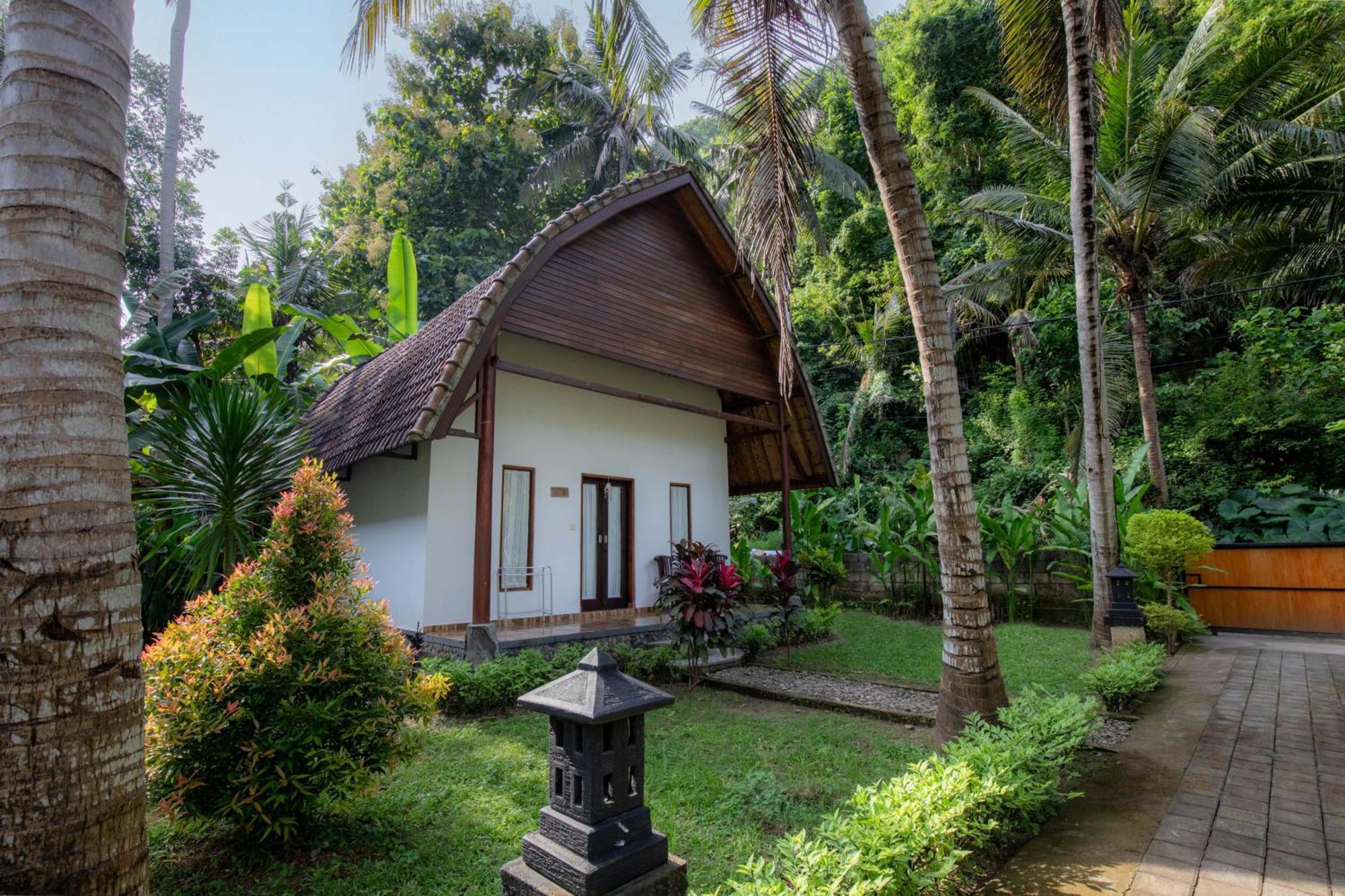 Crystal Bay Villa Sakti Room photo