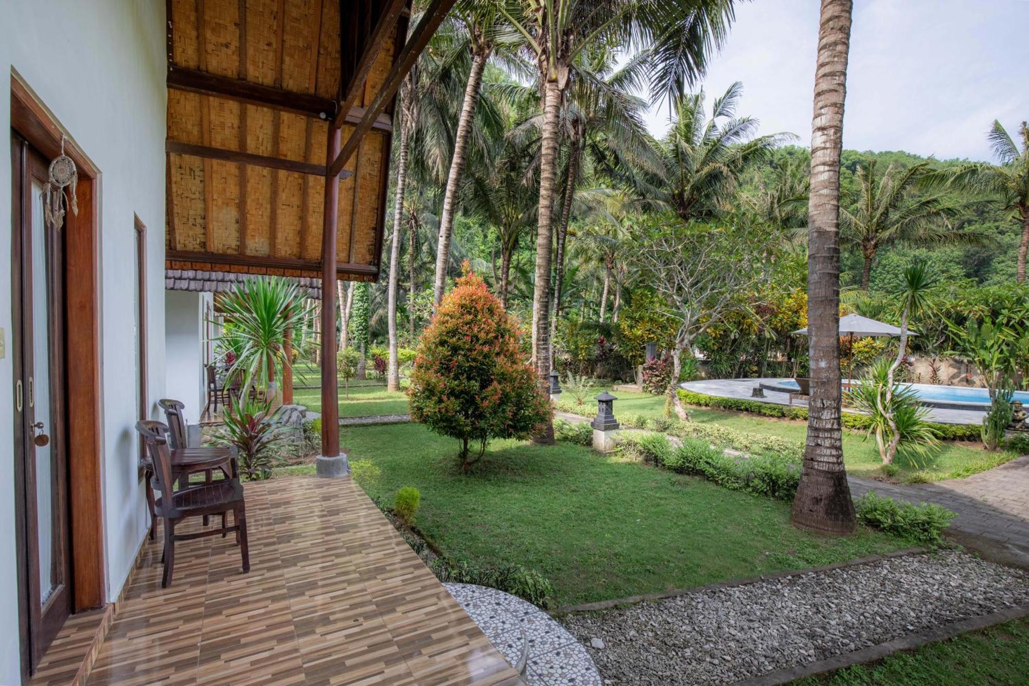 Crystal Bay Villa Sakti Room photo
