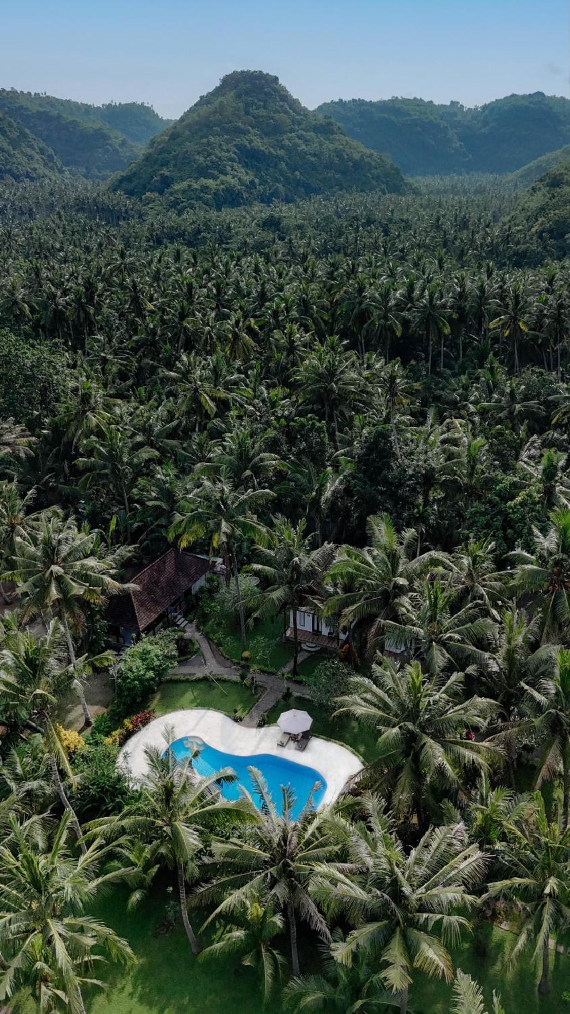 Crystal Bay Villa Sakti Exterior photo